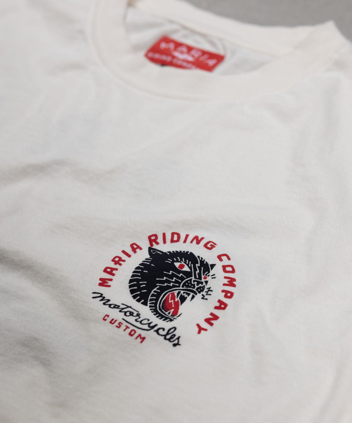 Panther Head Long Sleeve - Off White