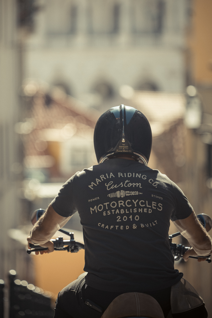 buy_men-darkgrey-tshirt-maria-handcrafted-online-13